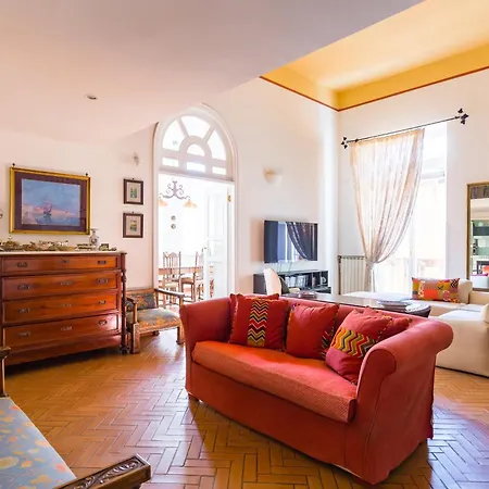 アパート Residenza Capano Charming House By Napoliapartments ナポリ